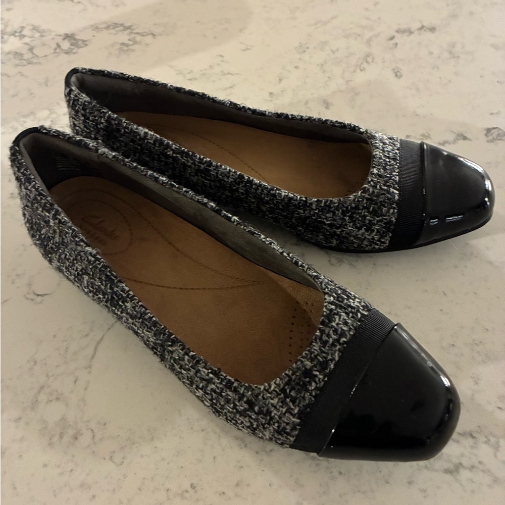 Clarks NWT sz6.5 Kesha Rosa Tweed and Black Patent Leather  Women's Flats